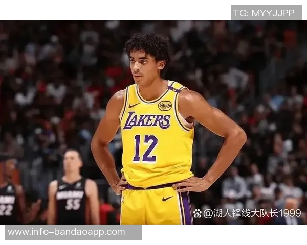 克里斯蒂全力参与训练营提升球队默契为新赛季做好充分准备