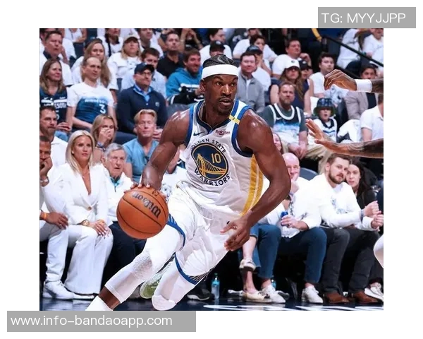 科尔盛赞巴特勒为顶级单打球员我们将围绕他与库里打造球队核心