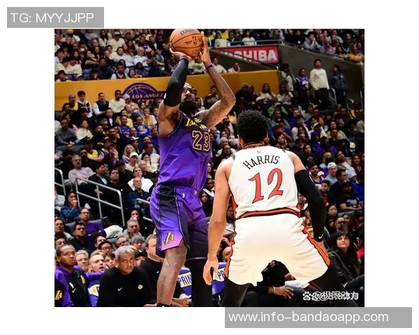 詹姆斯怒斥裁判判罚不公直言这犯规实在太离谱了