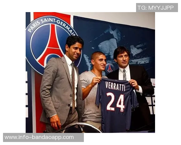 伊布与维拉蒂圣诞假期合影手表总价值超200万美元引关注