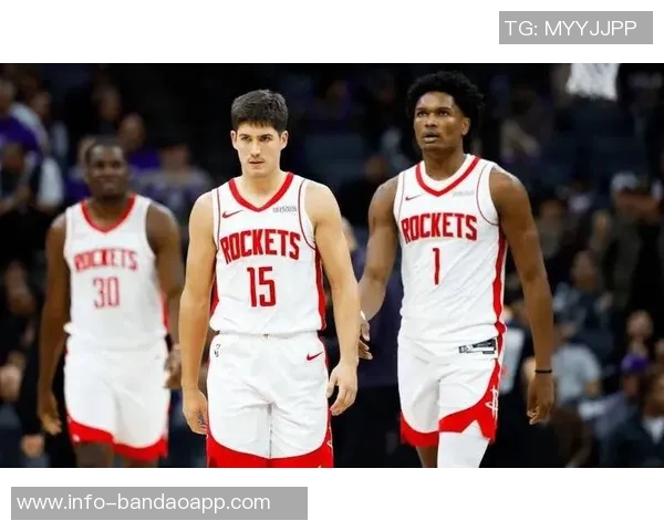 斯普利特期待罗威再坚持两分钟关键时刻的信任与依赖 斯普利特期待罗威再坚持两分钟关键时刻的信任与依赖