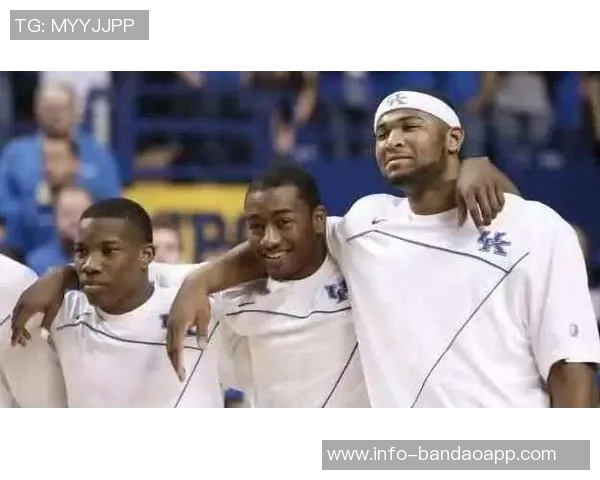 考辛斯直言卢教练沟通能力被高估实际表现与外界评价不符