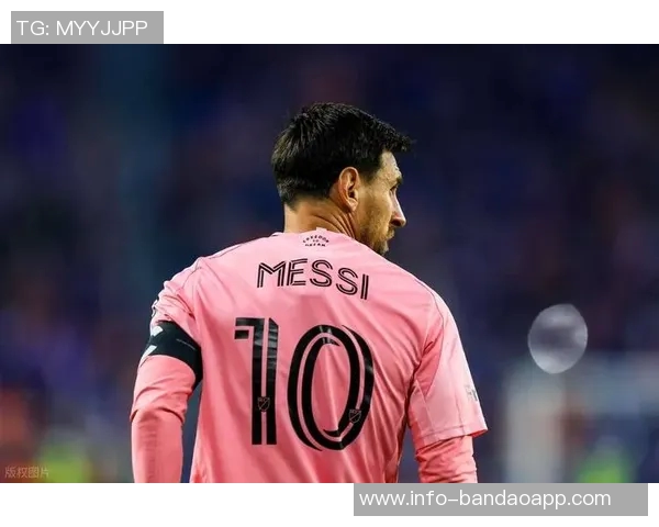 皮耶罗心目中的足球传奇代表：C罗梅西齐达内的巅峰对决